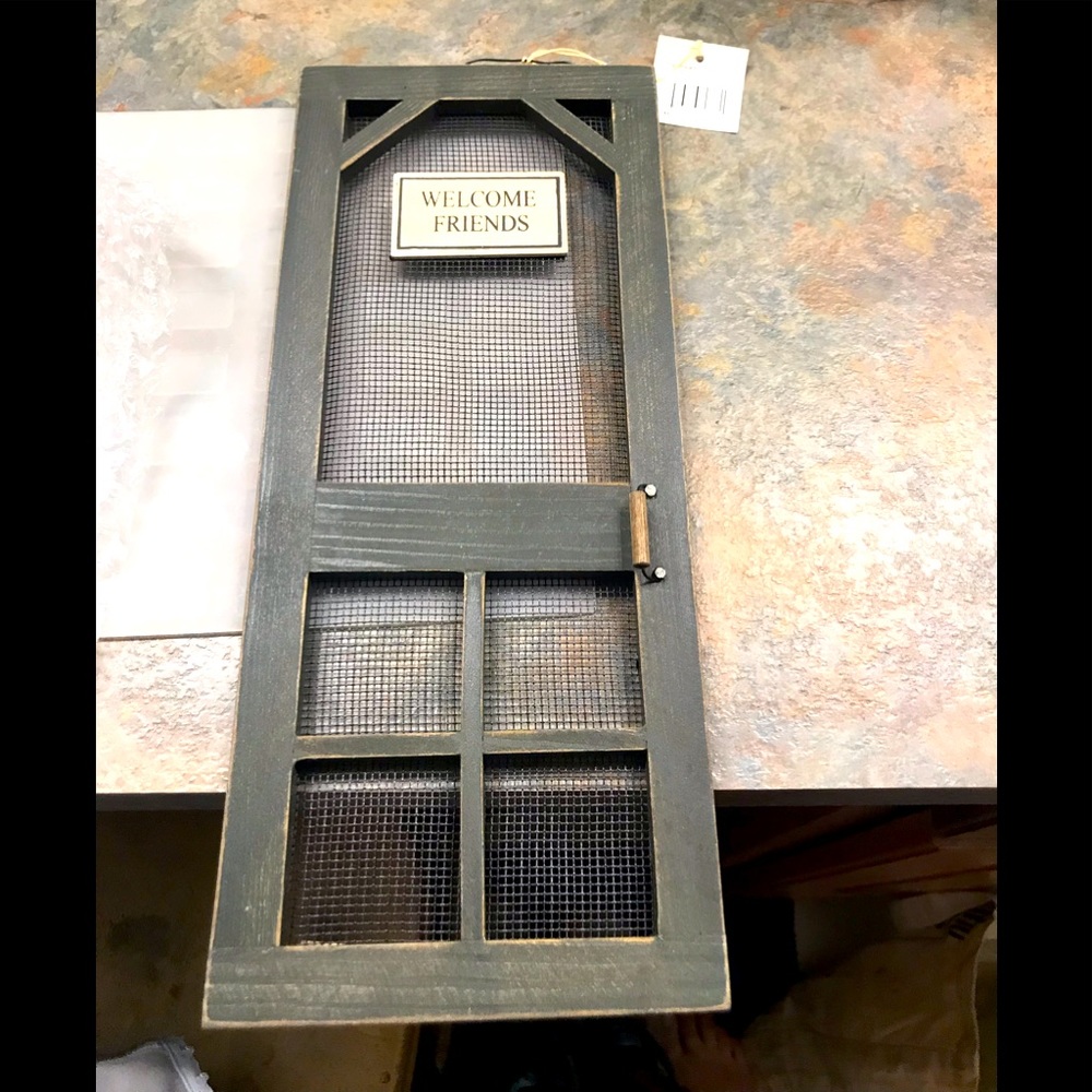 NWT Entry Door Sign- Wooden Screen Door with welcome friends sign.
